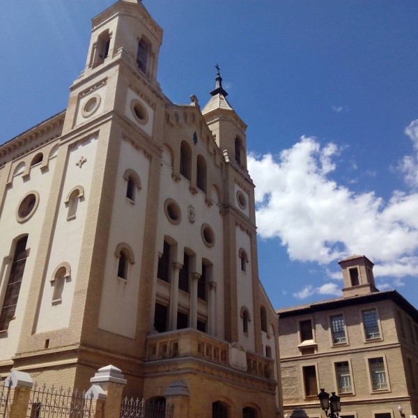 Archivo:Convento de las HDCSA.jpg